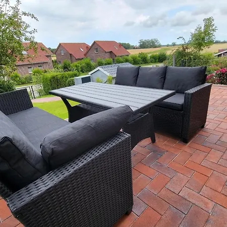 Fine Huus Holiday home Krummhoern