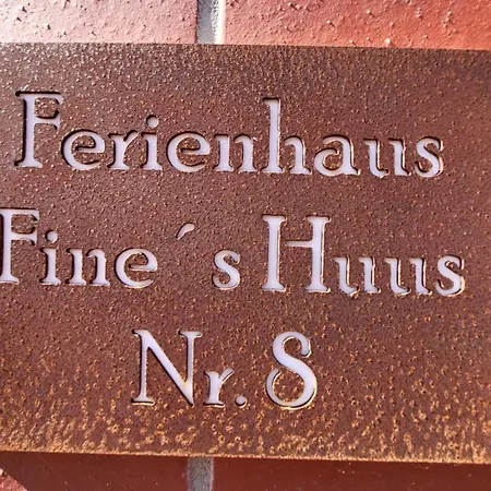 Holiday home Fine Huus *